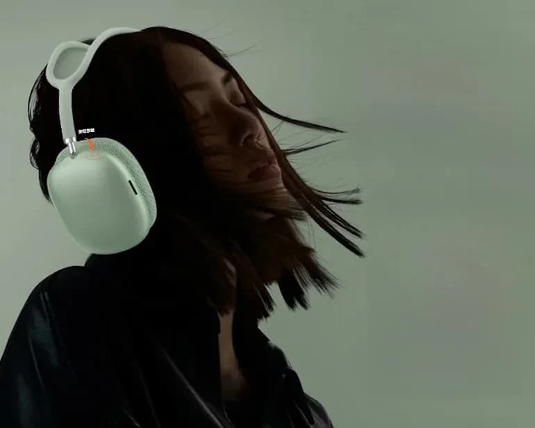 Sluchátka přes uši Bluetooth 5.4 s otočným ovladačem a FM rádiem